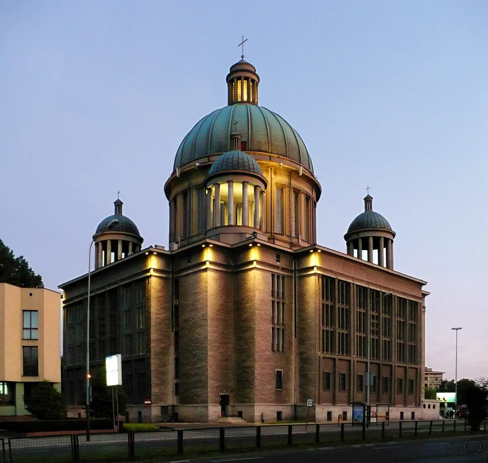 Św. Teresy od Dzieciątka Jezus i Św. Jana Bosko, Łódź, Łódź — exterior