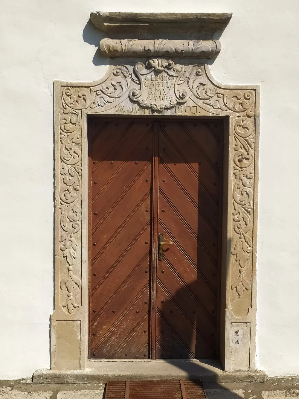 Farský kostol sv. Mikuláša, Odorín — exterior