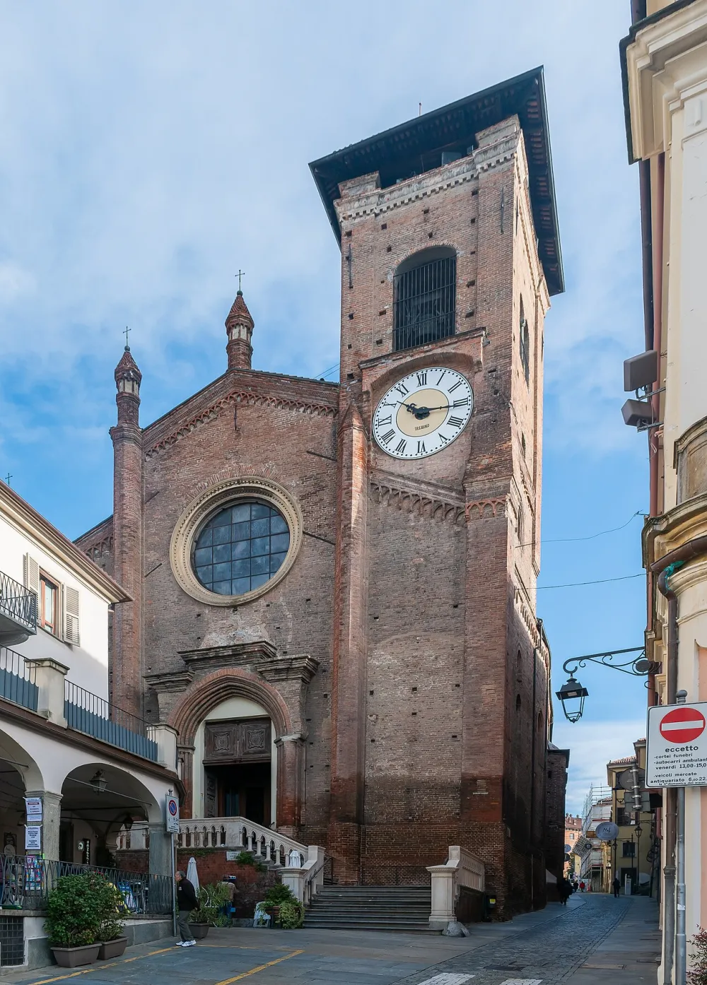 Chiesa di Santa Maria della Scala e Sant'Egidio (Moncalieri), Moncalieri — exterior
