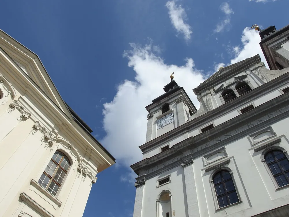 Katedrála sv. Jána Krstiteľa, Trnava — exterior