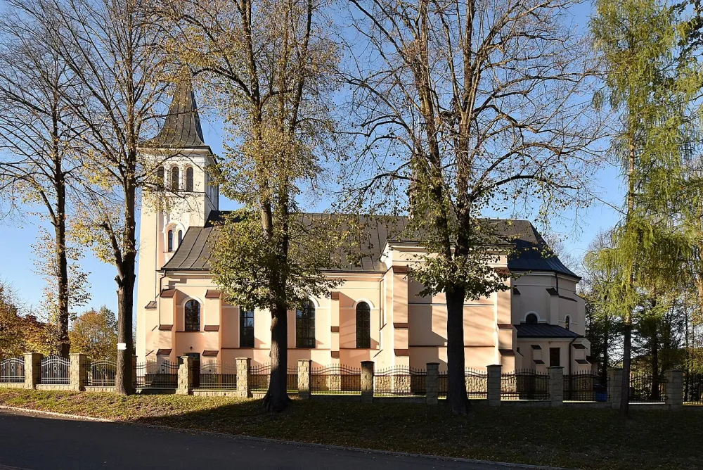 św. Stanisława Kostki, Bircza, Bircza — exterior