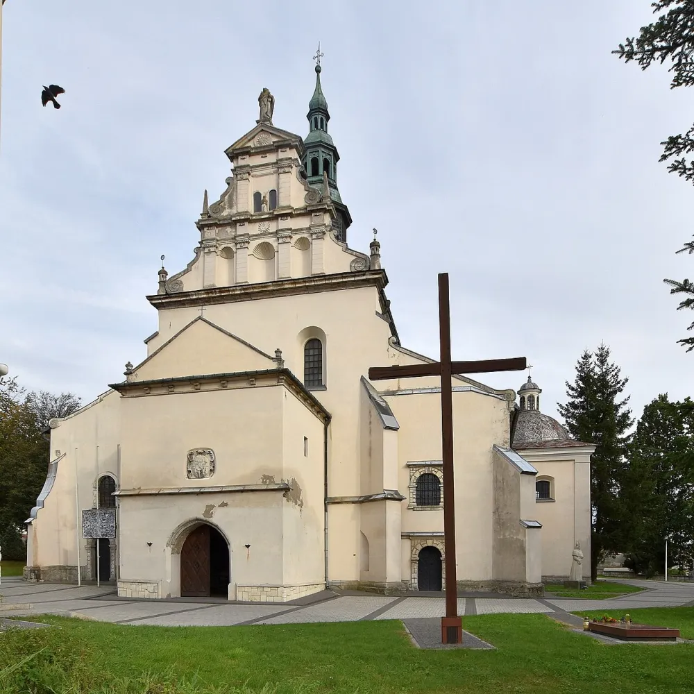 św. Jana Apostoła i Ewangelisty, Pińczów, Pińczów — exterior
