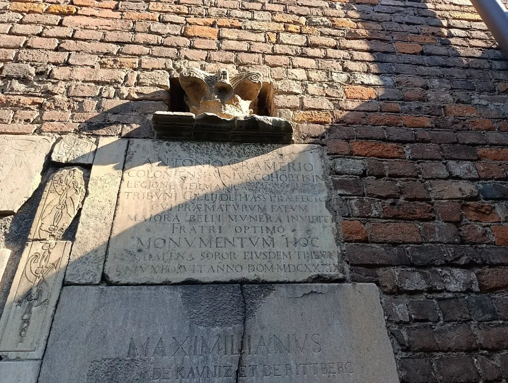 Basilica di S Vincenzo in Prato (Milano Centro Storico), Milano — exterior