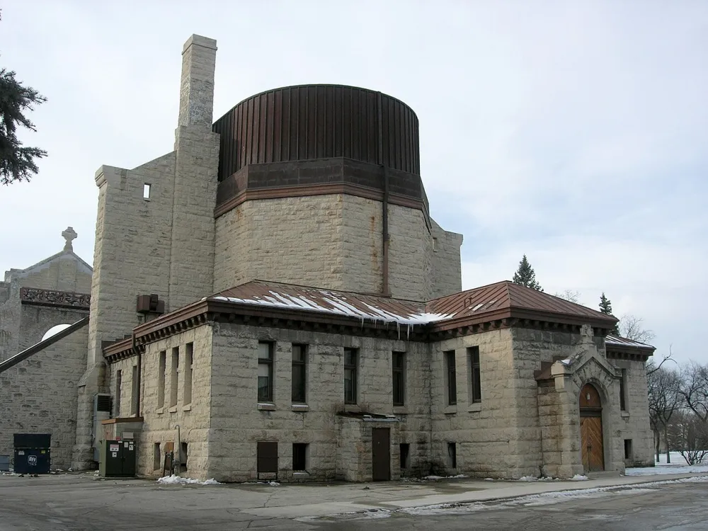 Cathédrale Saint-Boniface, Winnipeg — exterior