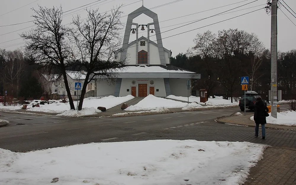 Św. Brata Alberta w Wesołej Zielonej, Warszawa, Warszawa — exterior