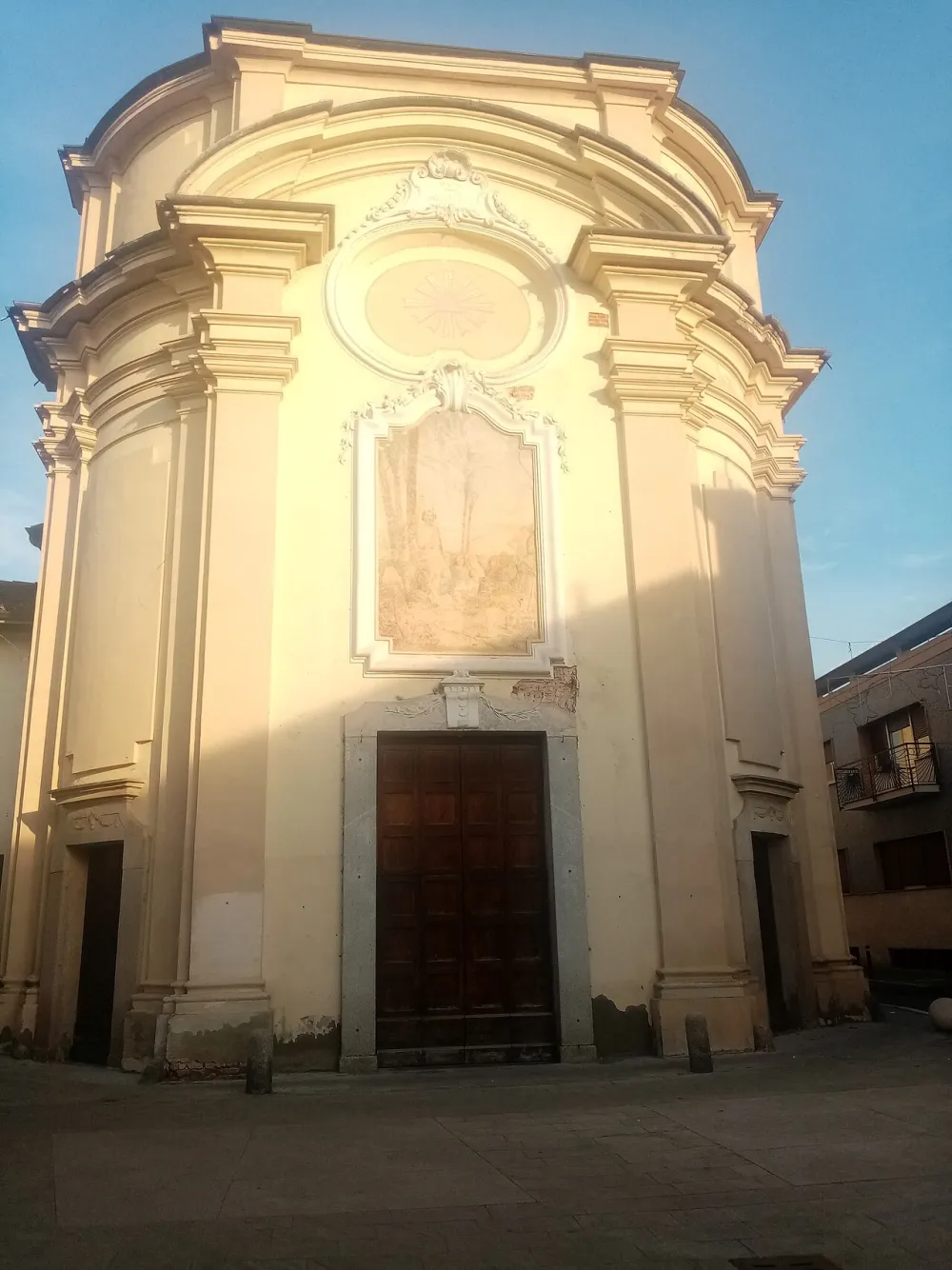 Chiesa di San Giovanni Battista (Motta Visconti), Motta Visconti — exterior