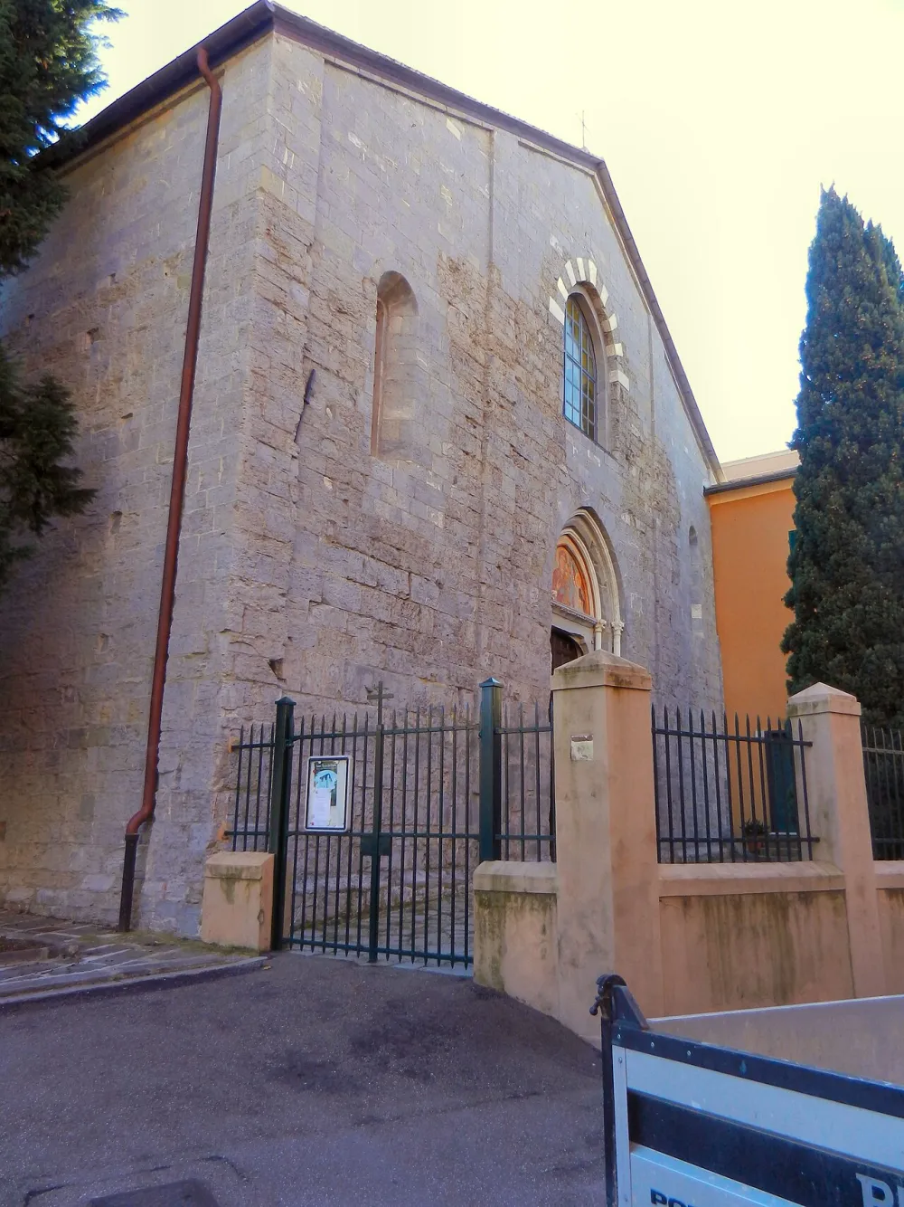 Chiesa dei Santi Nazario e Celso e San Francesco d'Albaro (Genova), Genova — exterior