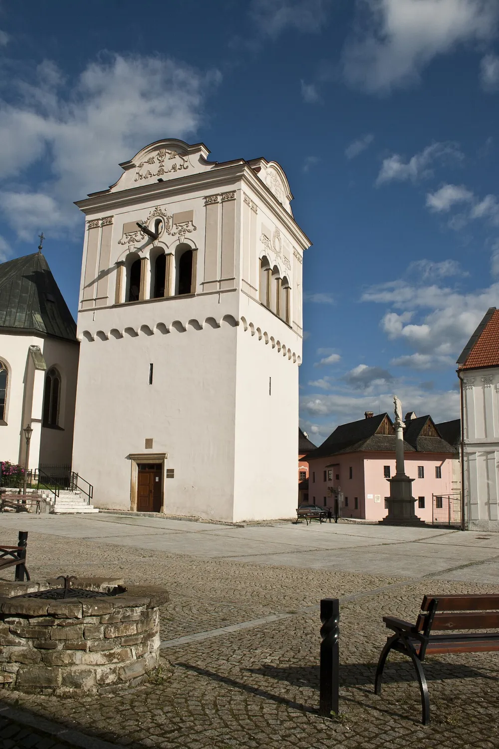 Farský kostol sv. Juraja (Spišská Sobota), Poprad — exterior