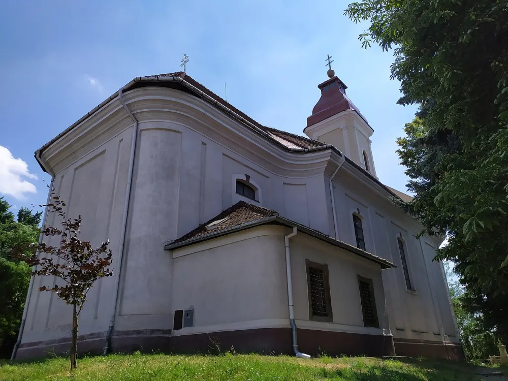 Farský kostol sv. Karola Boromejského, Gbelce — exterior