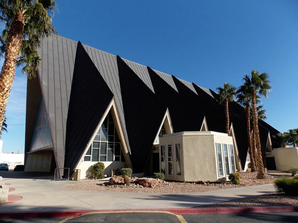 Guardian Angel Cathedral, Las Vegas — exterior