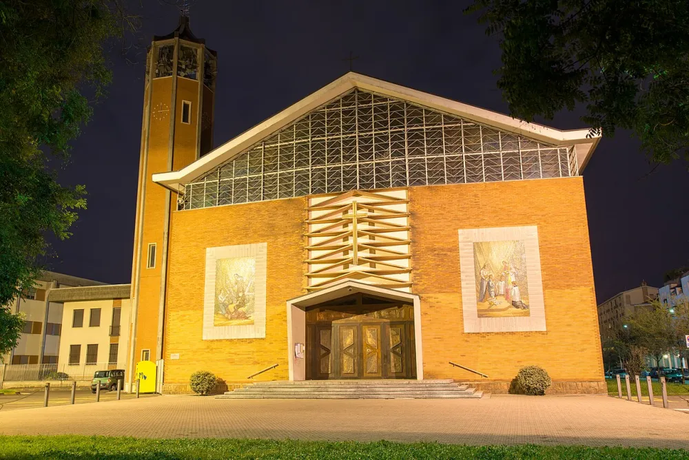 Chiesa di San Luigi (Beata Giuliana, Busto Arsizio), Busto Arsizio — exterior
