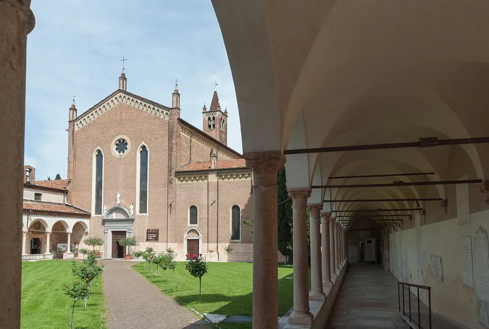Chiesa di San Bernardino da Siena (Verona), Verona — exterior