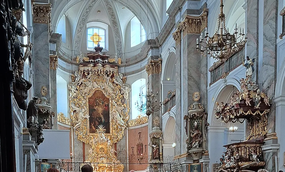Nawiedzenia Najświętszej Maryi Panny, Bardo, Bardo — exterior