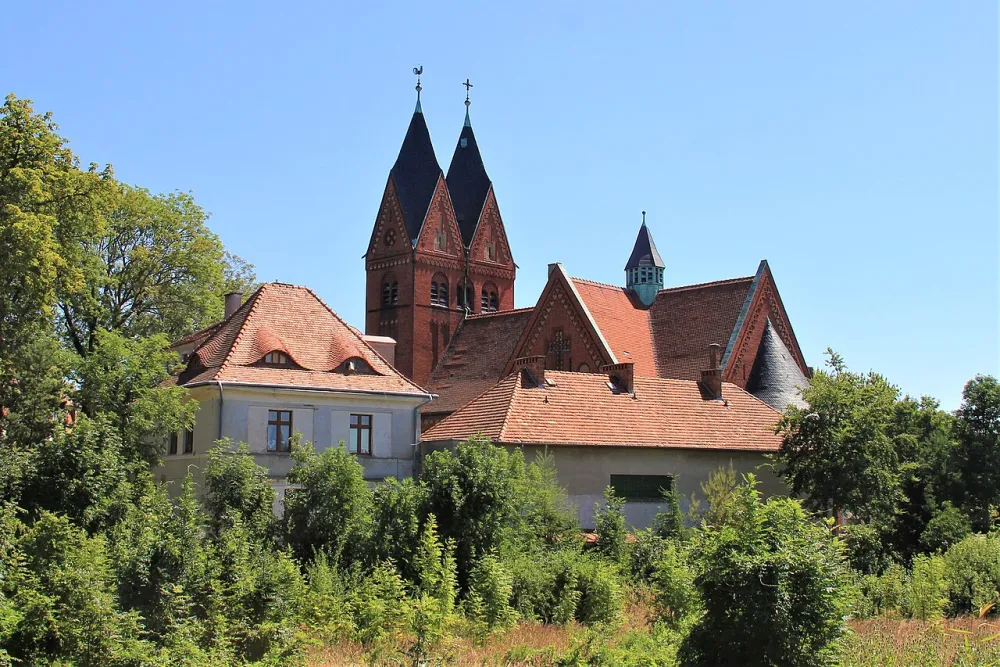 Niepokalanego Poczęcia Najświętszej Maryi Panny, Chojnów, Chojnów — exterior