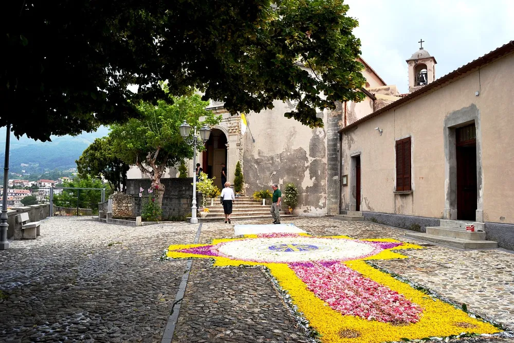 Chiesa di San Giovanni Battista (San Lucido), San Lucido — exterior