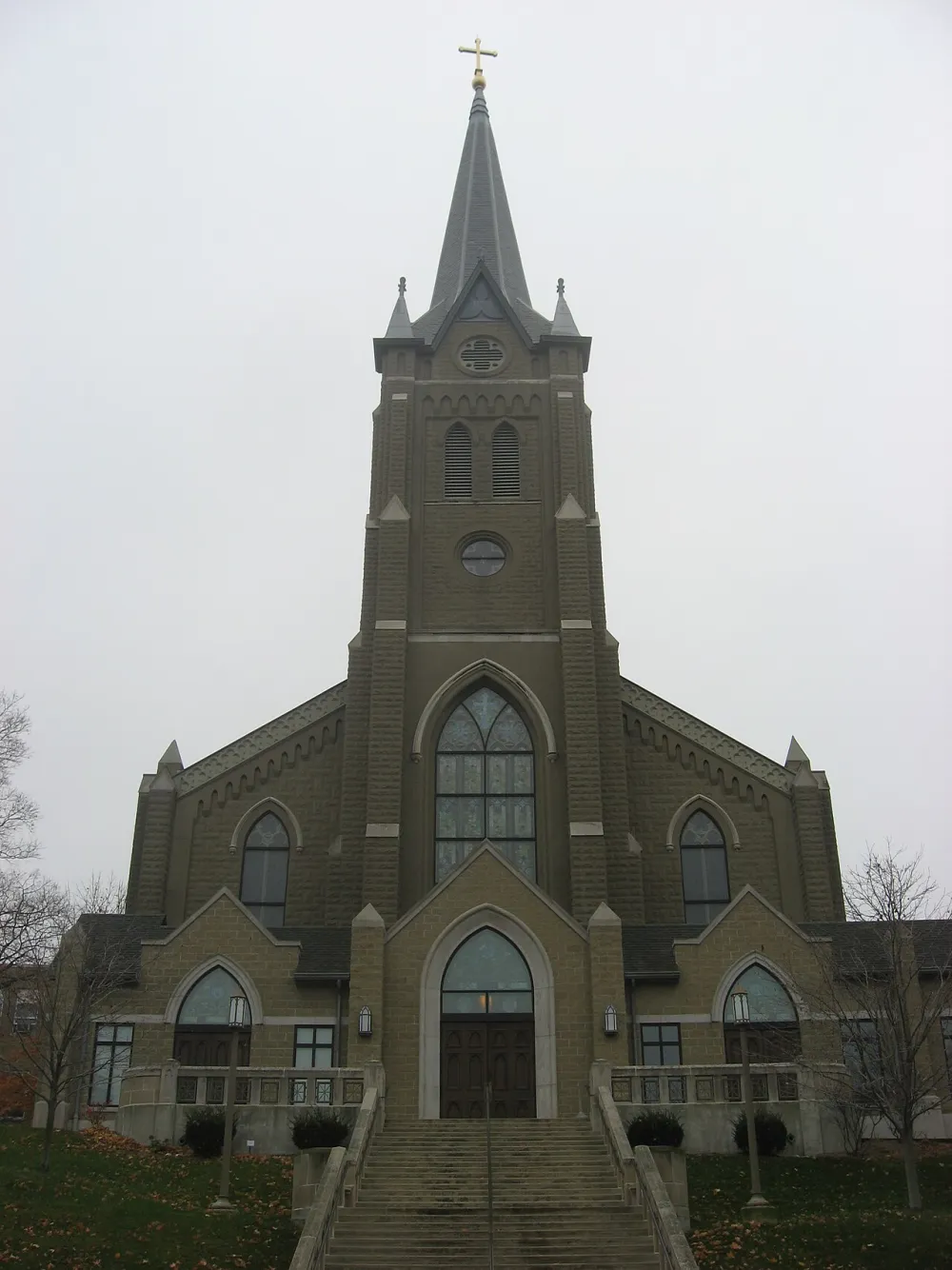 Cathedral of St. Mary of the Immaculate Conception - A Pastorate of The Diocese of Lafayette-in-Indiana, Lafayette — exterior