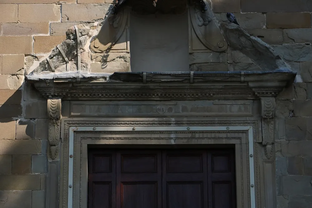 Chiesa della Madonna dell'Oliveto in Passignano, Passignano sul Trasimeno — exterior