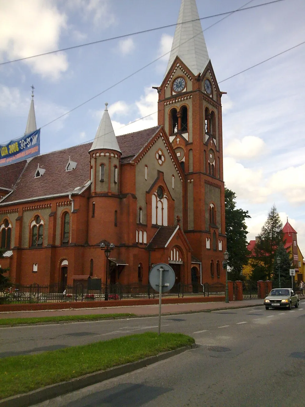 Św. Marii Magdaleny, Kuźnia Raciborska, Kuźnia Raciborska — exterior