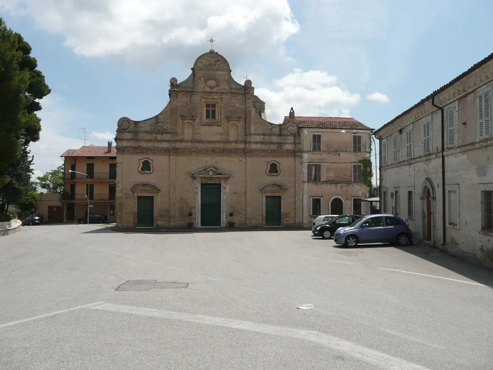 Chiesa di Santa Maria del Buon Gesù, Carassai — exterior