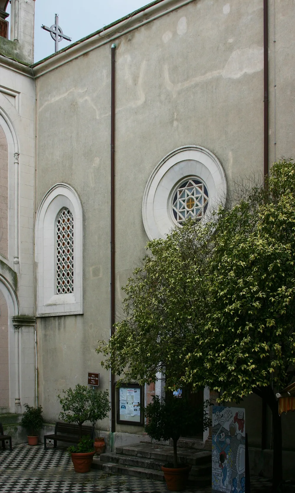 Chiesa di San Nicolò di Bari (Castelmola), Castelmola — exterior