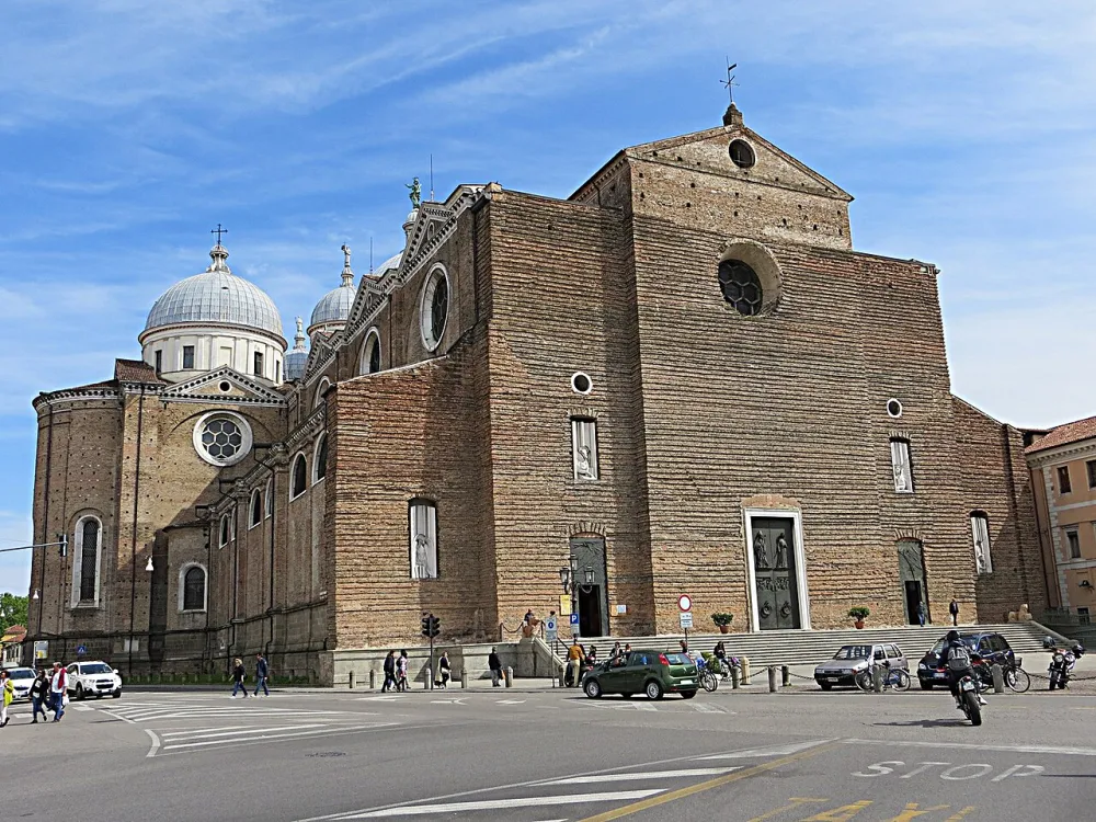 Chiesa di Santa Giustina Vergine e Martire (Padova), Padova — exterior