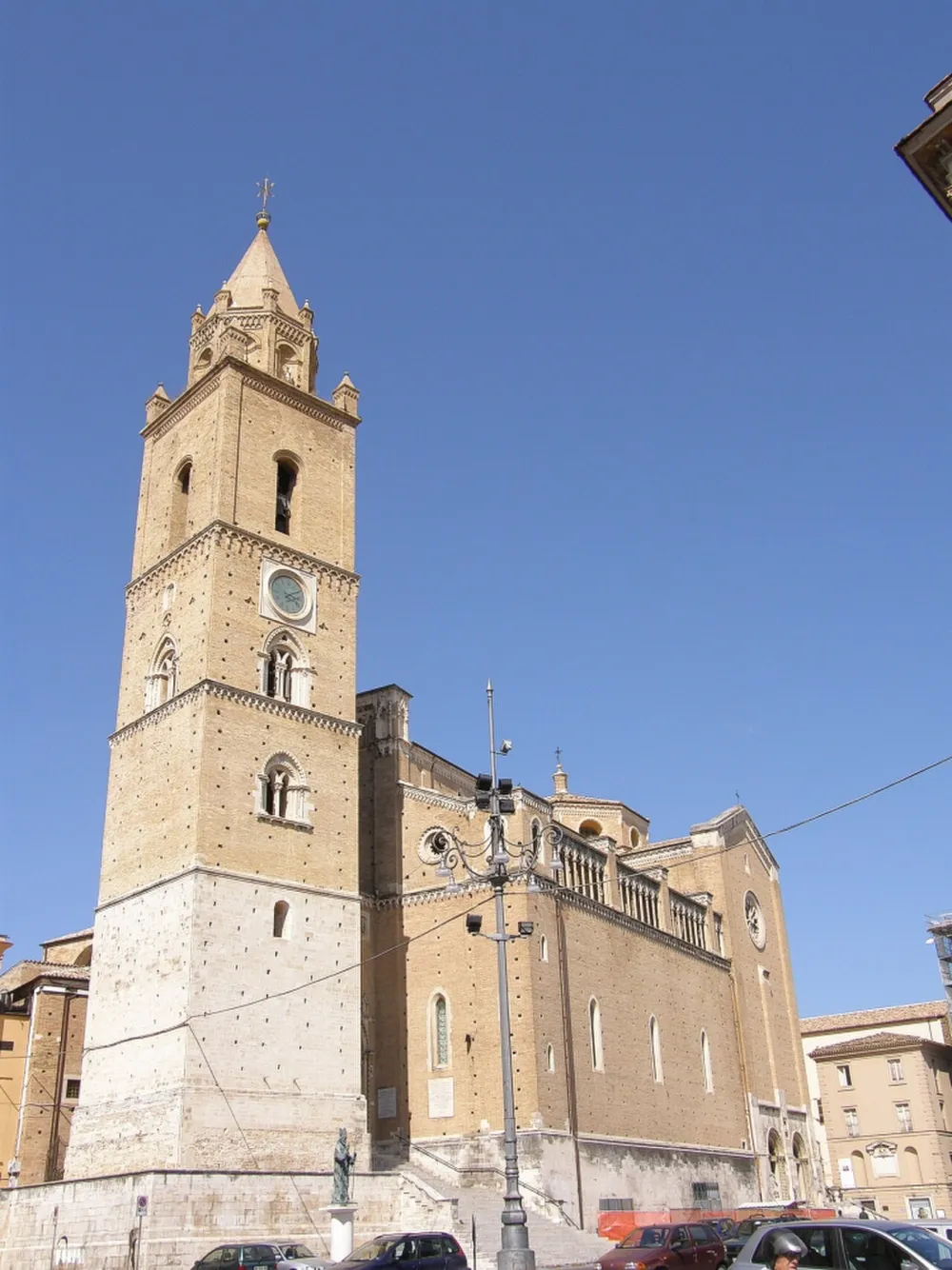 Cripta San Giustino — exterior