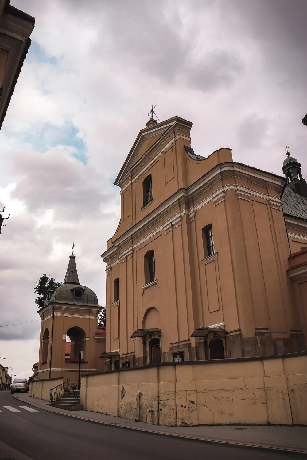 św. Katarzyny i Świętej Trójcy, Tyczyn, Tyczyn — exterior