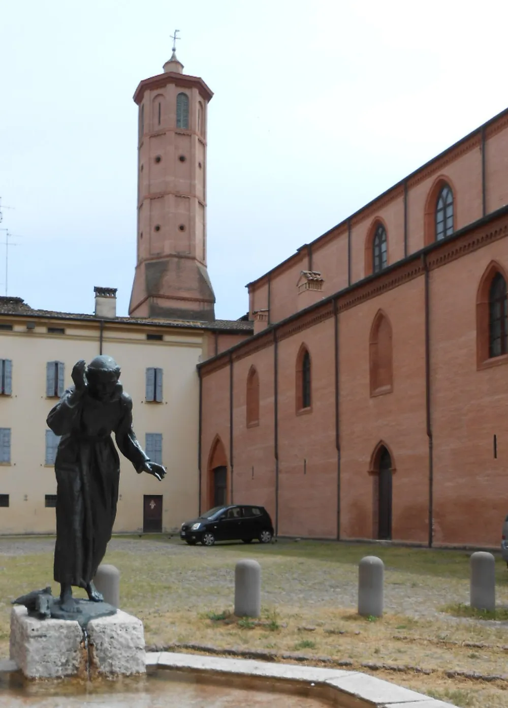 Chiesa di San Francesco d'Assisi (Modena), Modena — exterior