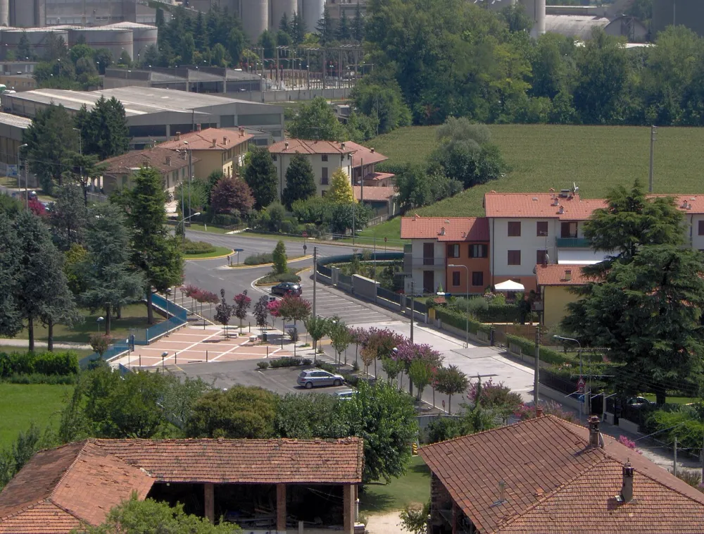 Chiesa dei Santi Pietro e Paolo (Virle Treponti, Rezzato), Rezzato — exterior