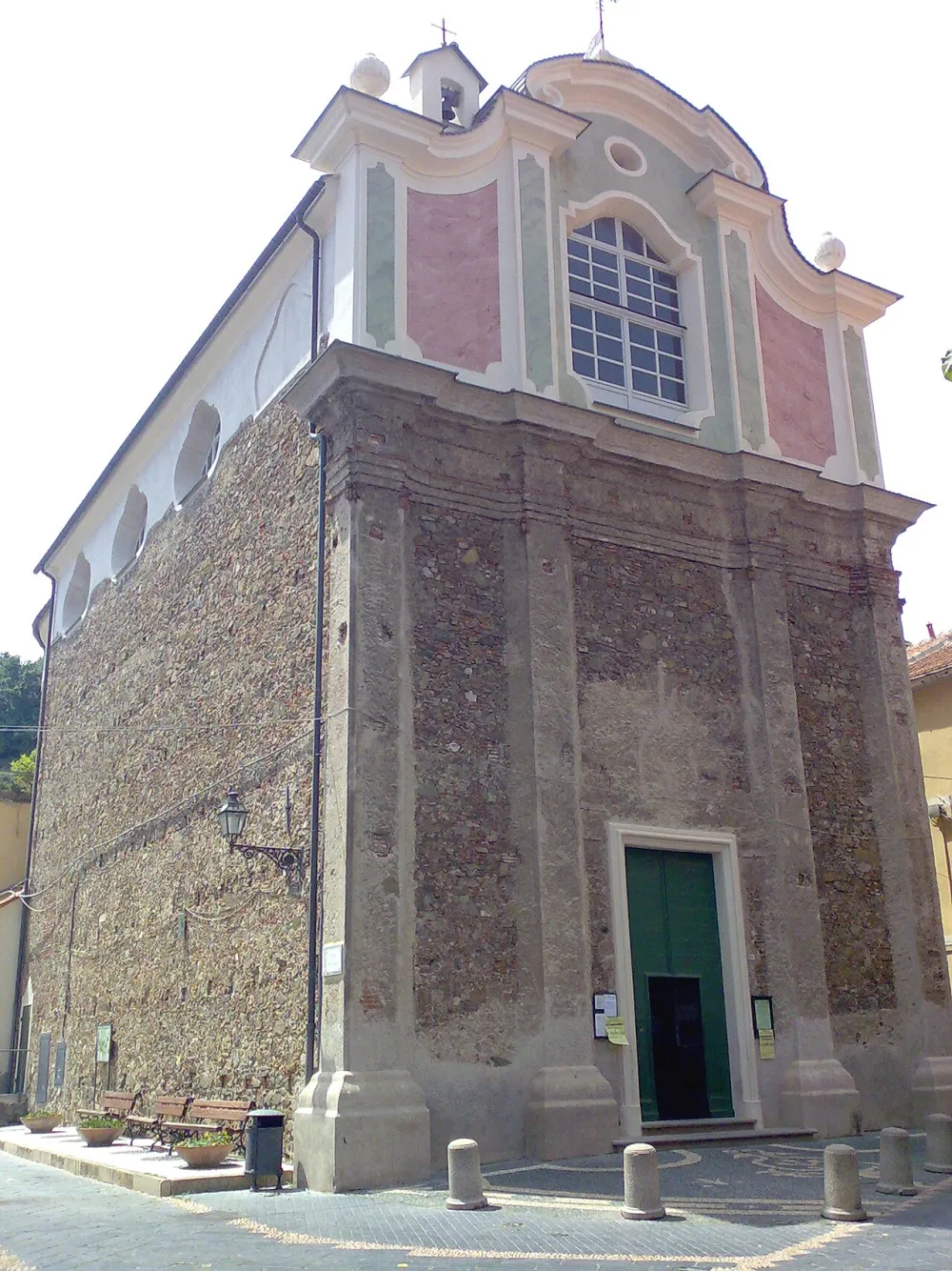 Oratorio di Sant'Anna, Noli — exterior